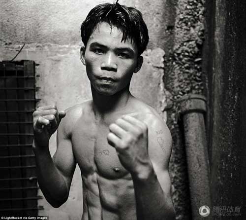 菲律宾拳王帕奎奥成长过程
